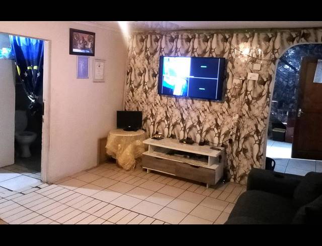 4 BEDROOM HOUSE FOR SALE IN THE HAGUE